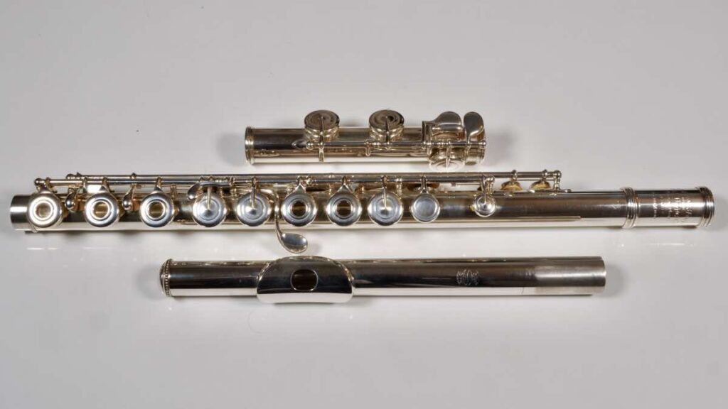 Vintage and Used Flutes for Sale – Gary Lewis Flutes